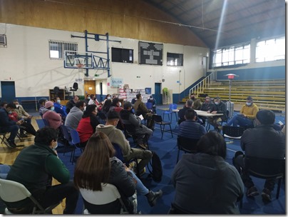 Municipalidad de Panguipulli sostuvo reunión de seguridad con dirigentes de la Liga Campesina y Carabineros