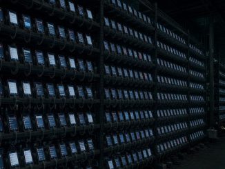 Fernando Cerimedo y la controversia por el uso de granjas de bots en las elecciones presidenciales de Chile 2025