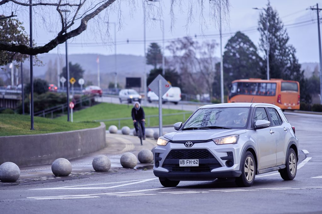 Edificio consistorial de la Municipalidad de Valdivia donde se realizan los trámites del permiso de circulación.