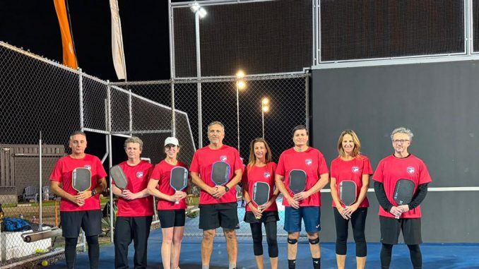 Deportistas del Team Chile de Pickleball Senior y Master en preparación para el Mundial en Da Nang