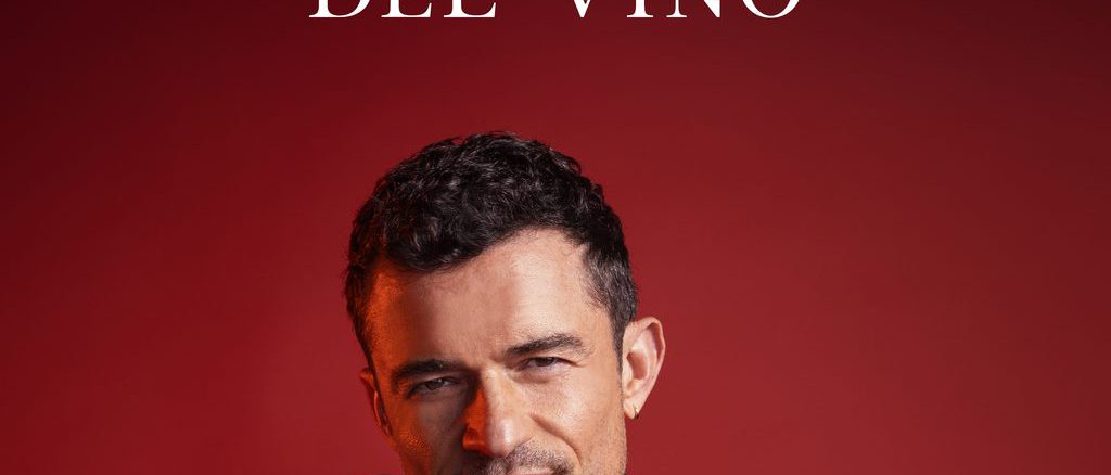 El actor Orlando Bloom posando en la nueva campaña internacional para el vino Casillero del Diablo