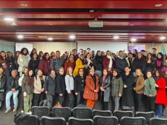 Autoridades y equipo académico en el lanzamiento del XII Congreso de Ciencias Sociales de Santo Tomás Valdivia