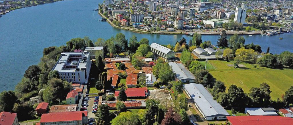 Campus de la Universidad Austral de Chile destacada en el Ranking QS Latinoamericano 2027